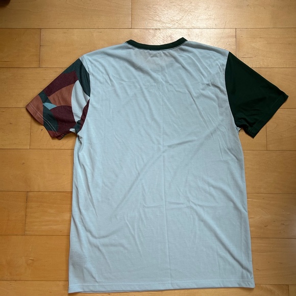 Roark - Run Amok - Mathis Short Sleeve Tee - Weller Ice Blue - Men’s M - Picture 2 of 4